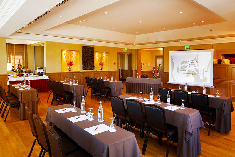 Hotel Real Oeiras Paco de Arcos Exterior photo